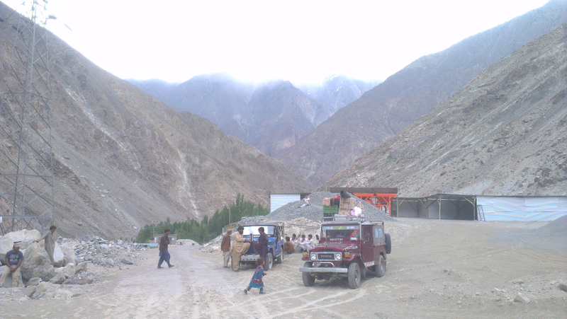 Illustration for article titled Life Around The Karakoram Highway